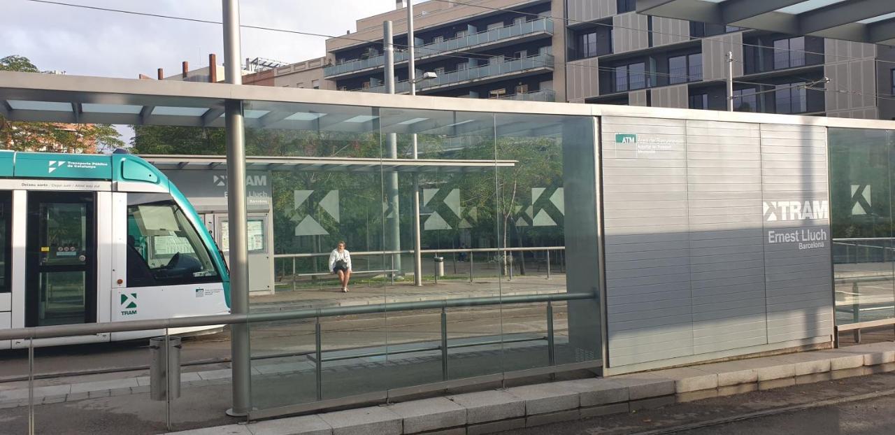 Subway Station Apartment Near Camp Nou ロスピタレート・デ・リョブレガート エクステリア 写真