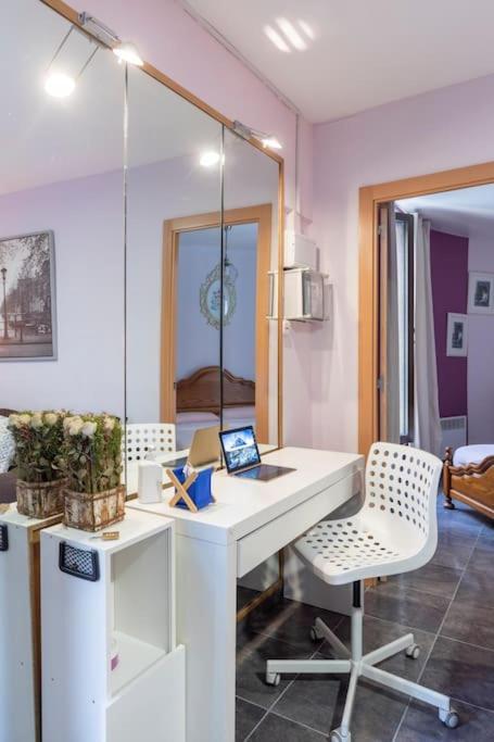 Subway Station Apartment Near Camp Nou ロスピタレート・デ・リョブレガート エクステリア 写真